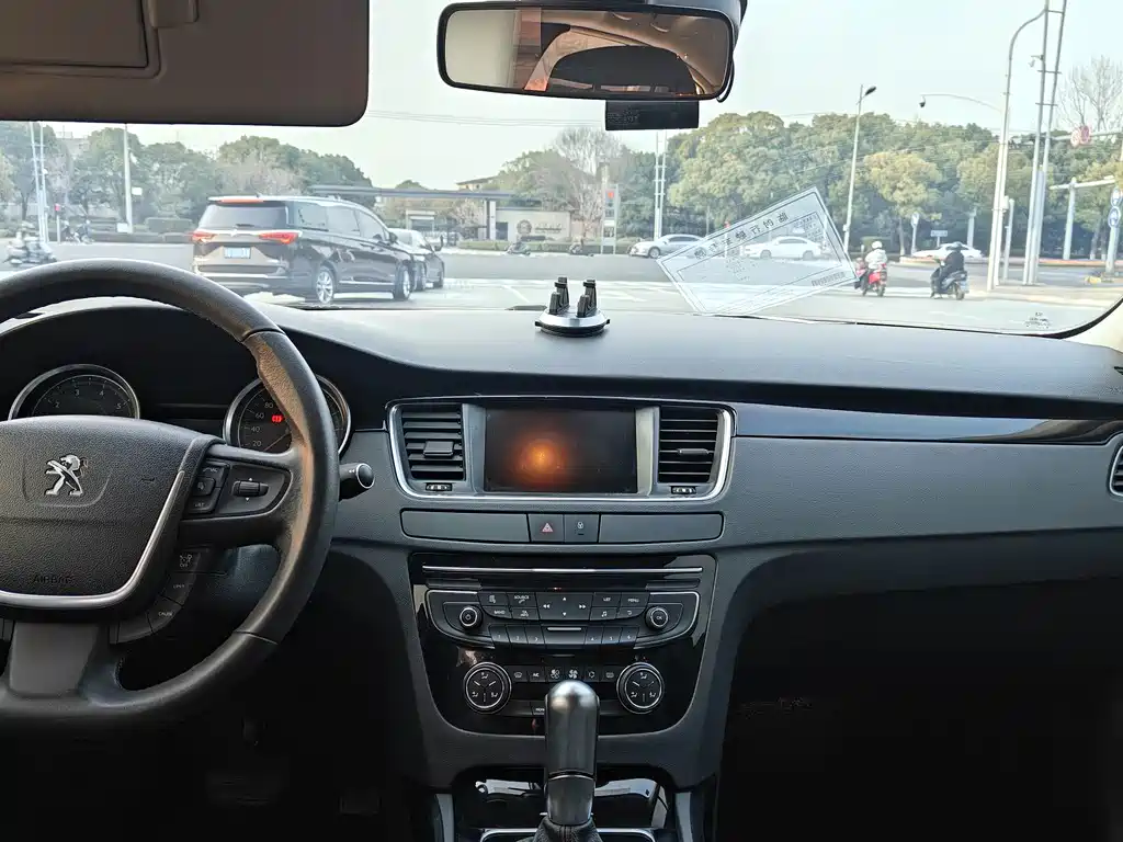 Peugeot 508 — миниатюра 11