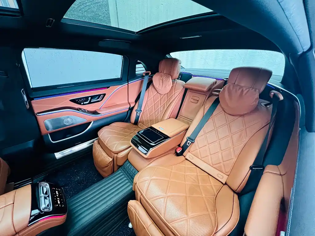 Mercedes-Benz S-Class — миниатюра 9