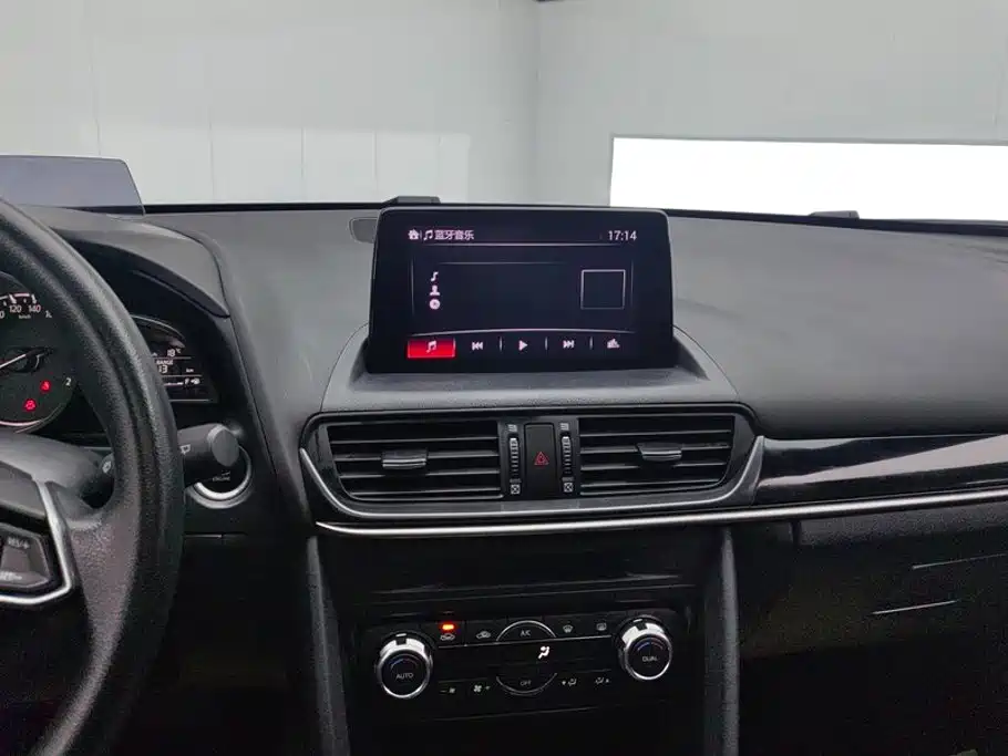 Mazda CX-4 — миниатюра 13