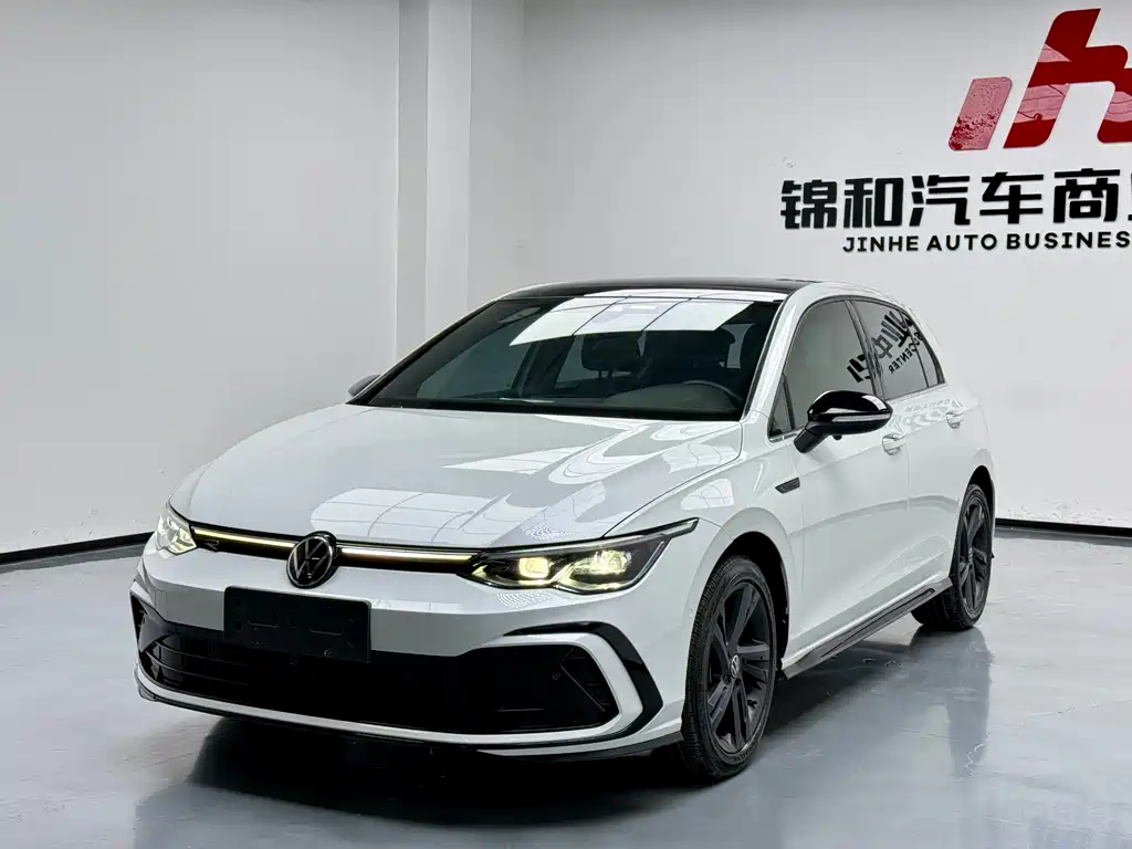 Volkswagen Golf 2021