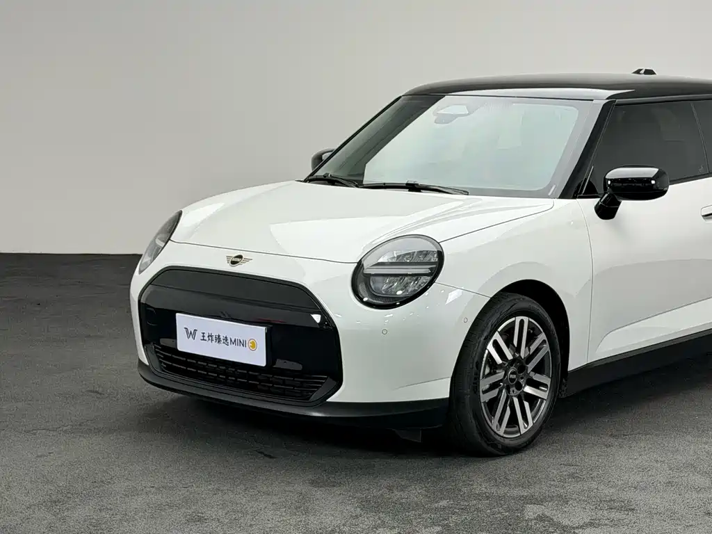 Mini COOPER 2025 466km COOPER E
