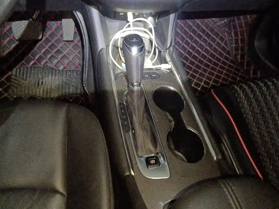 Chevrolet Malibu XL — миниатюра 16