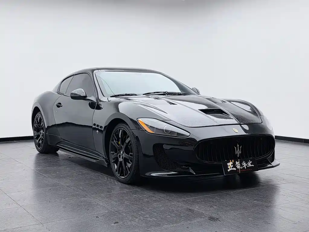 Maserati GranTurismo — миниатюра 2