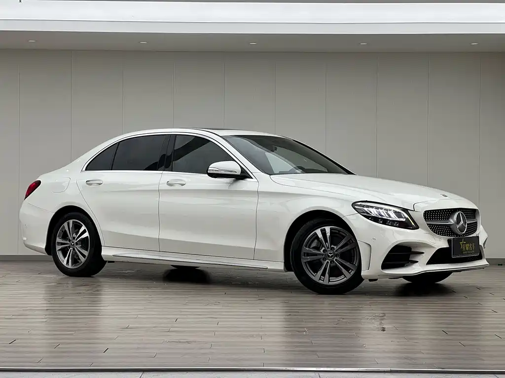 Mercedes-Benz C-Class 2018