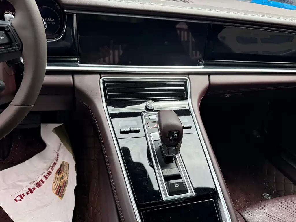 Porsche Panamera — миниатюра 6