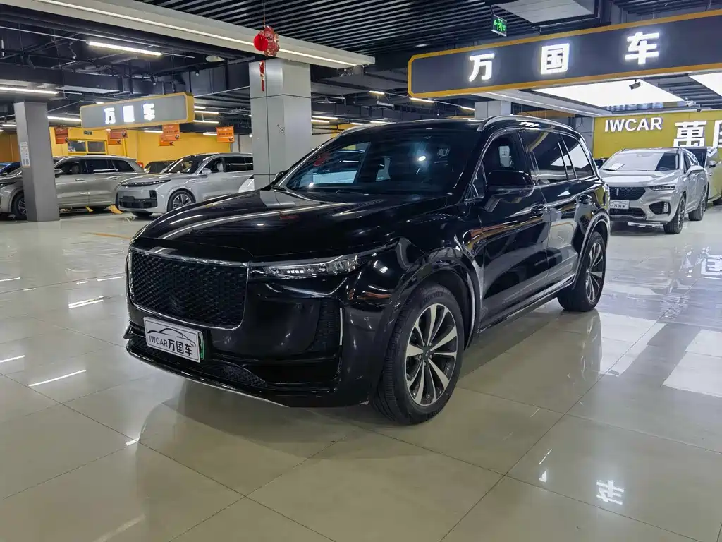 Li Auto ONE 2020 6 мест