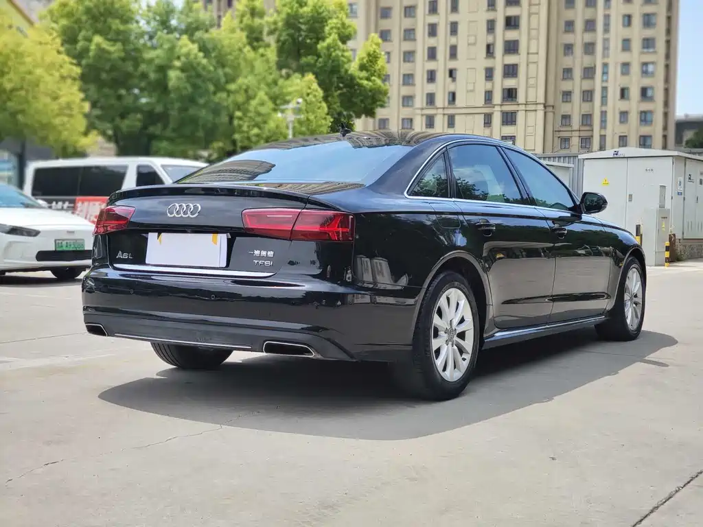 Audi A6L — миниатюра 4