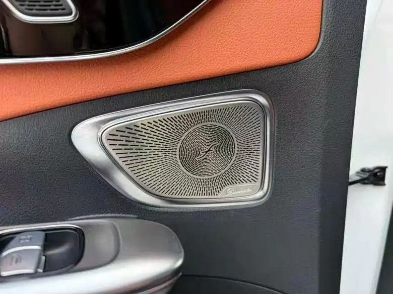 Mercedes-Benz C-Class — миниатюра 19