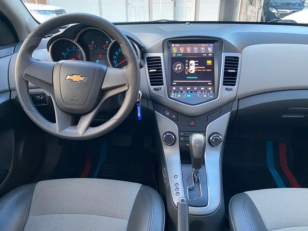 Chevrolet Cruze 2013 1.6L SE AT