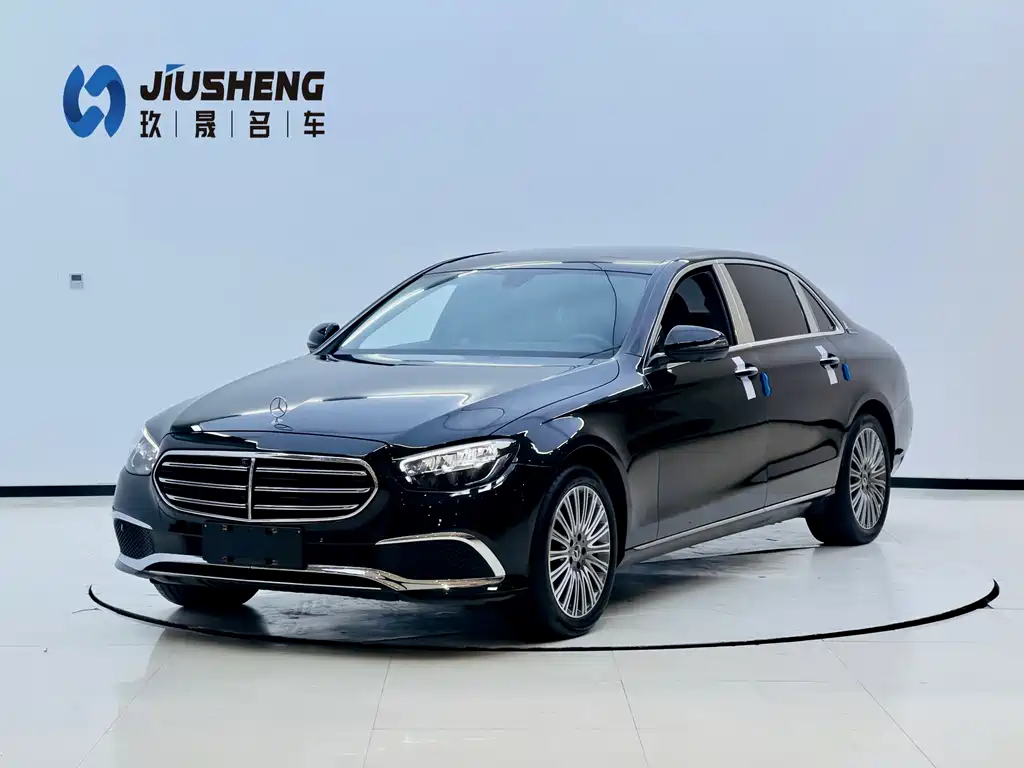 Mercedes-Benz E-Class 2022