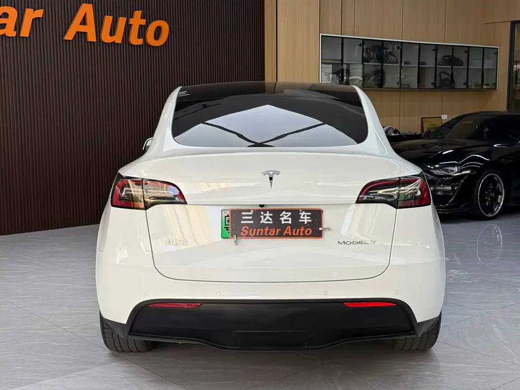 Tesla Model Y — фотографии объявления, Фото 6