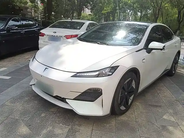 2022 Deepal SL03