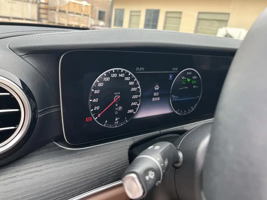 Mercedes-Benz E-Class E 2020 E 260 L Sport