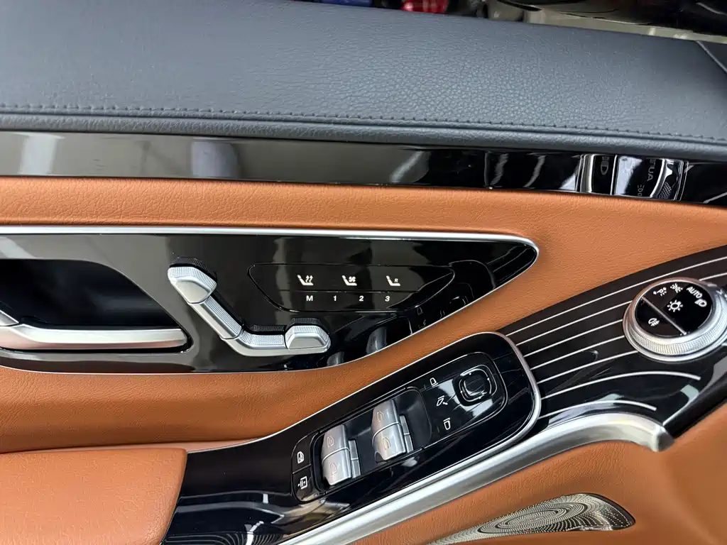 MERCEDES-BENZ S CLASS