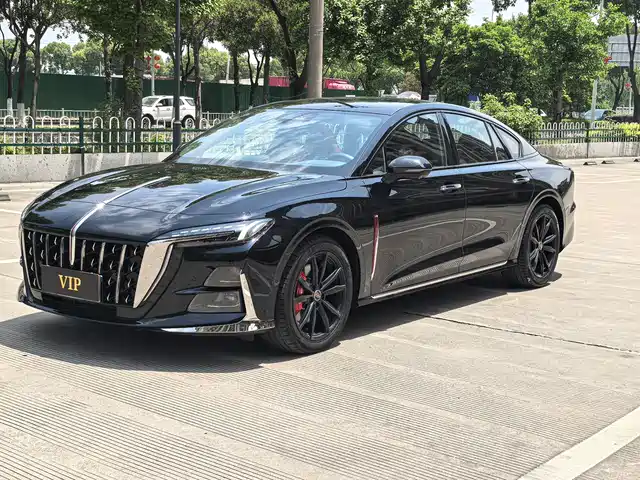 2025 Hongqi H6