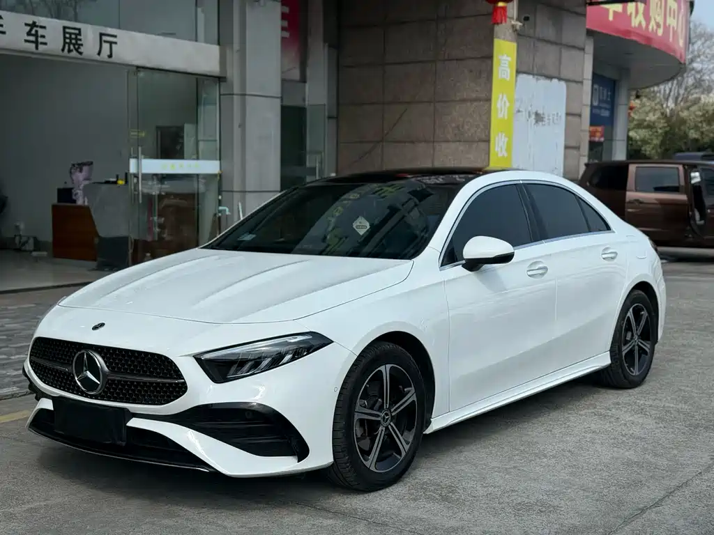 Mercedes-Benz A-Class 2023