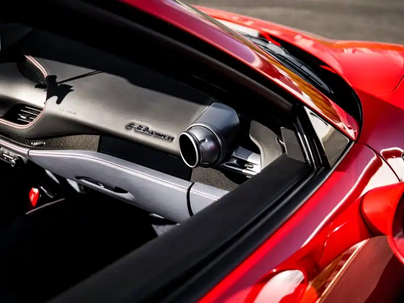 Ferrari F8 — миниатюра 6
