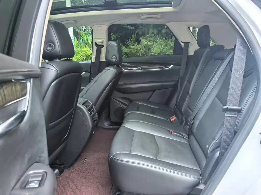 Cadillac XT5 — миниатюра 12