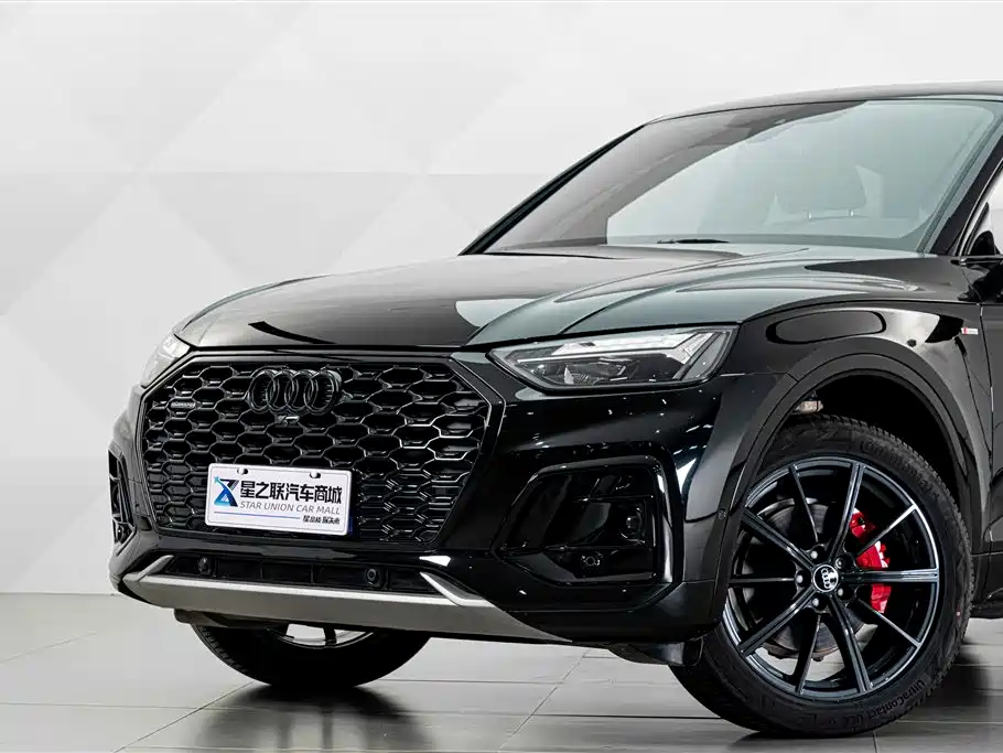 Audi Q5L Sportback — миниатюра 3