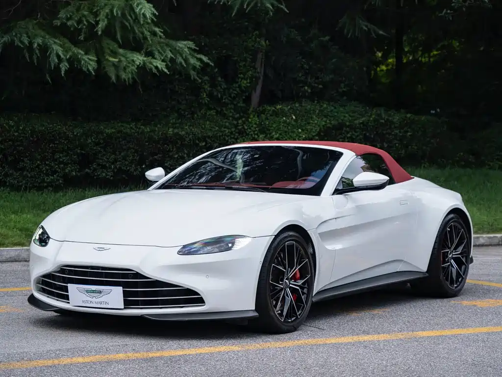 Aston Martin V8 Vantage — миниатюра 8