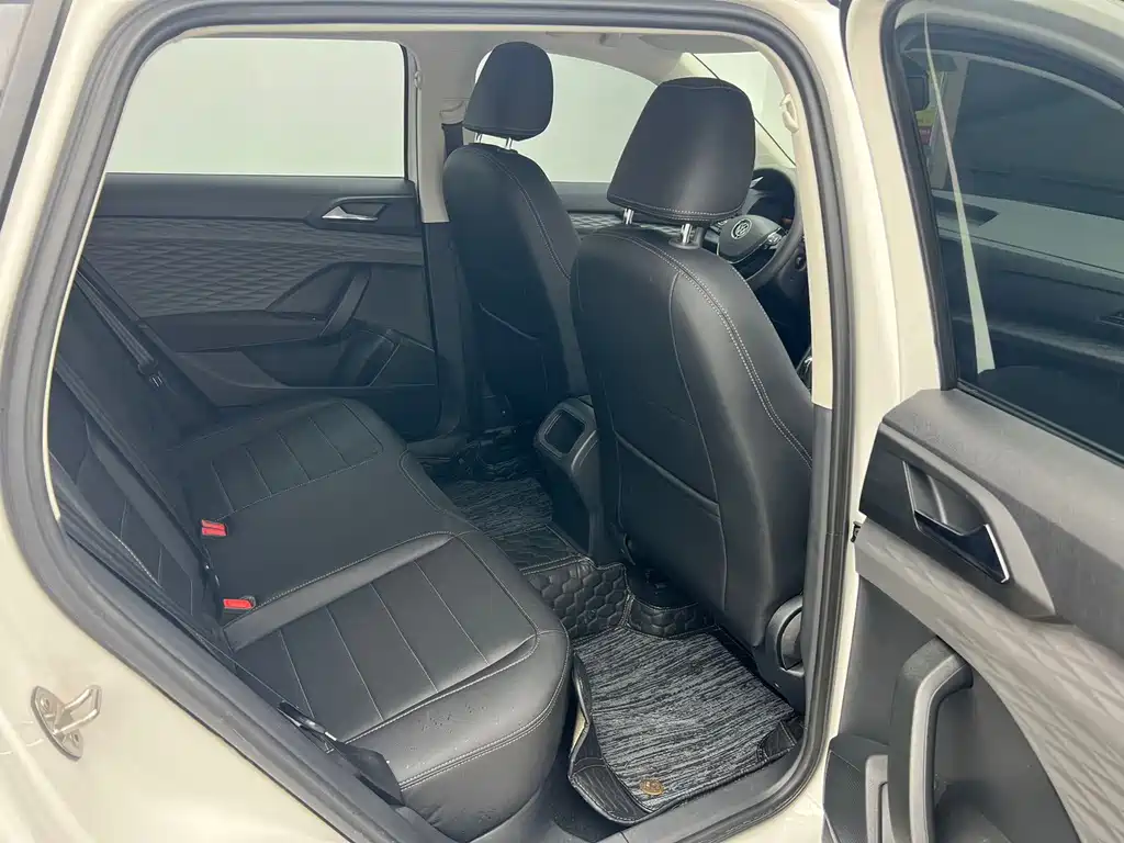 Volkswagen Tharu — миниатюра 14