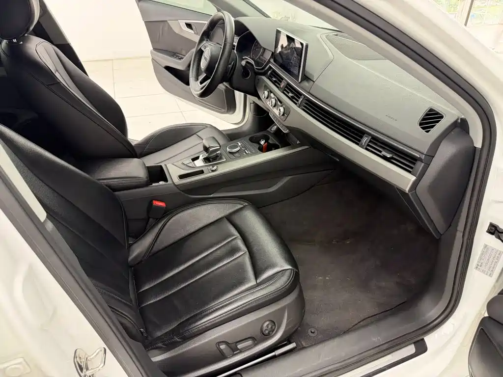 Audi A4L — миниатюра 4