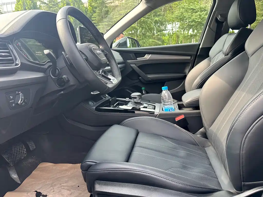 Audi Q5L 2025 45 TFSI Luxury