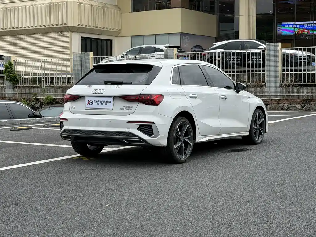 Audi A3 — миниатюра 11