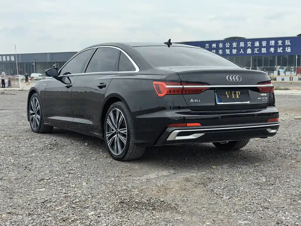 Audi A6L — миниатюра 4