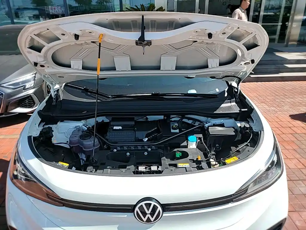 Volkswagen ID.4 X — миниатюра 20