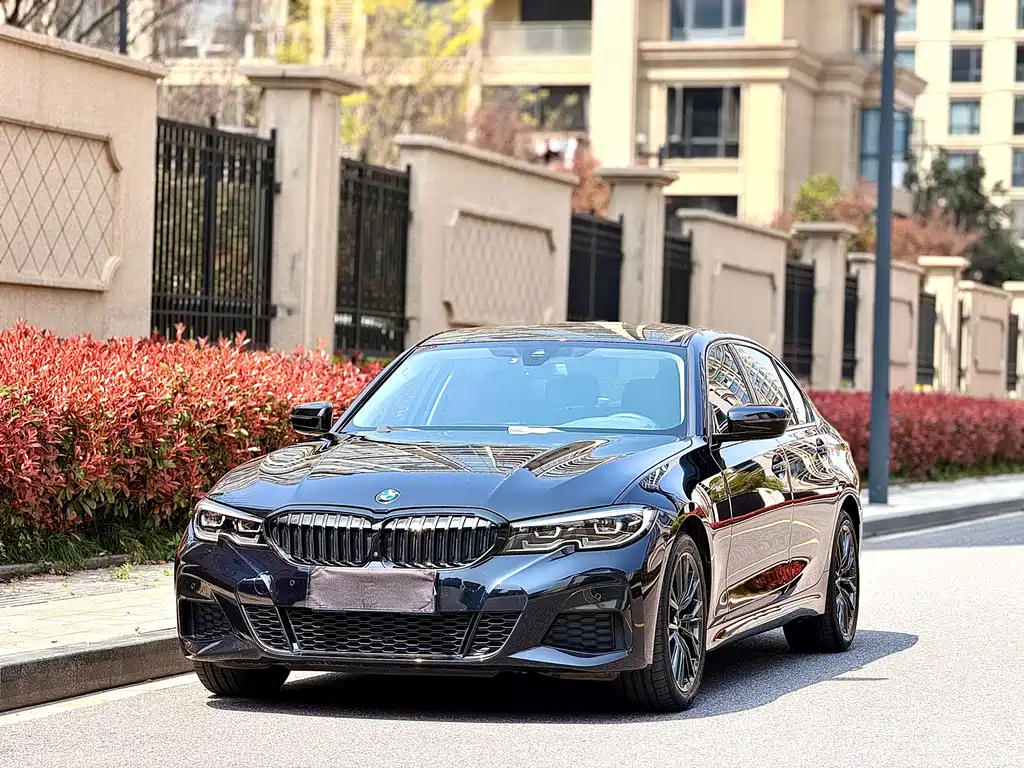 BMW 3 Series 2022