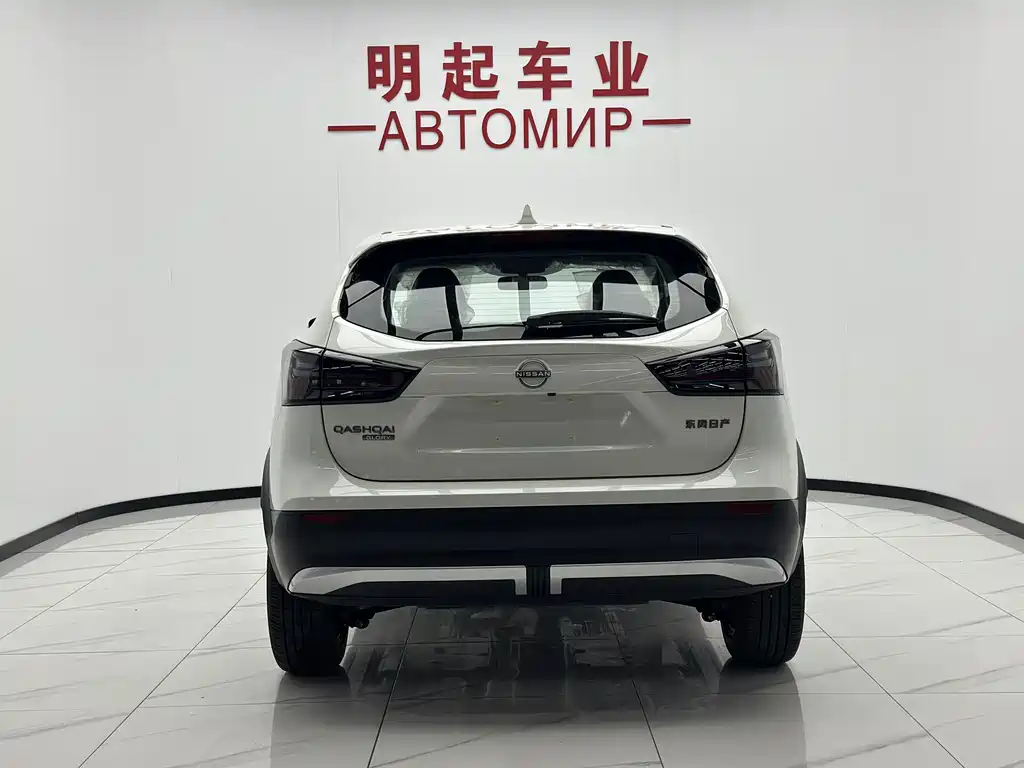 Nissan Qashqai — миниатюра 10