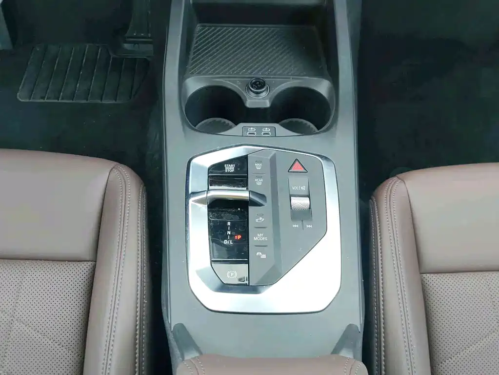 BMW 2 Series — миниатюра 8