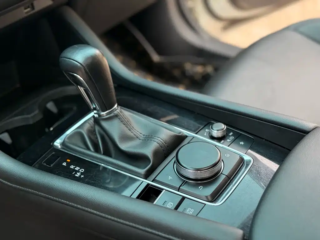 Mazda 3 Axela — миниатюра 25