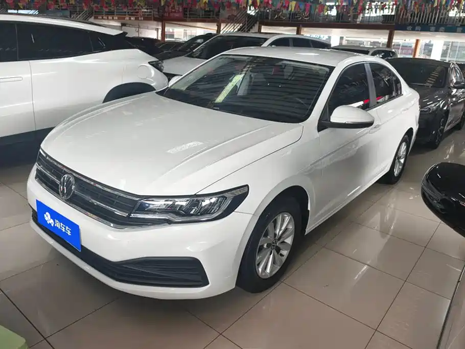 Volkswagen Bora 2022