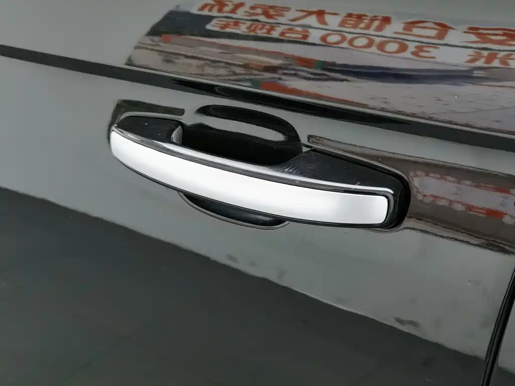 Lincoln Navigator — миниатюра 18