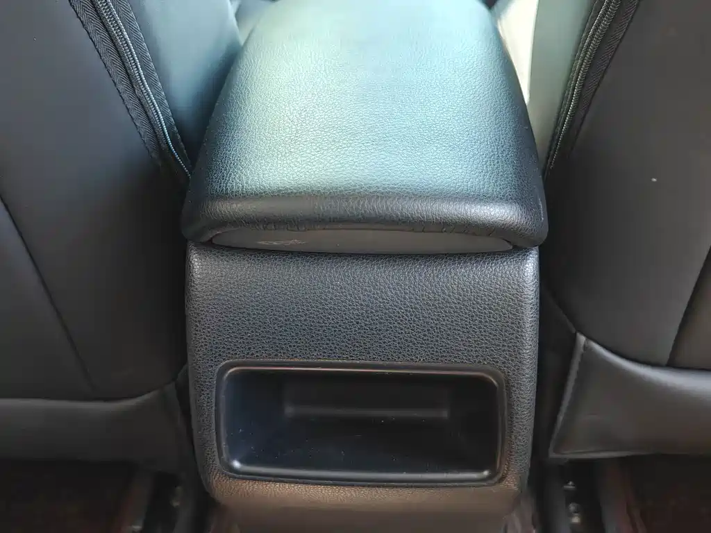 Toyota Corolla — миниатюра 15