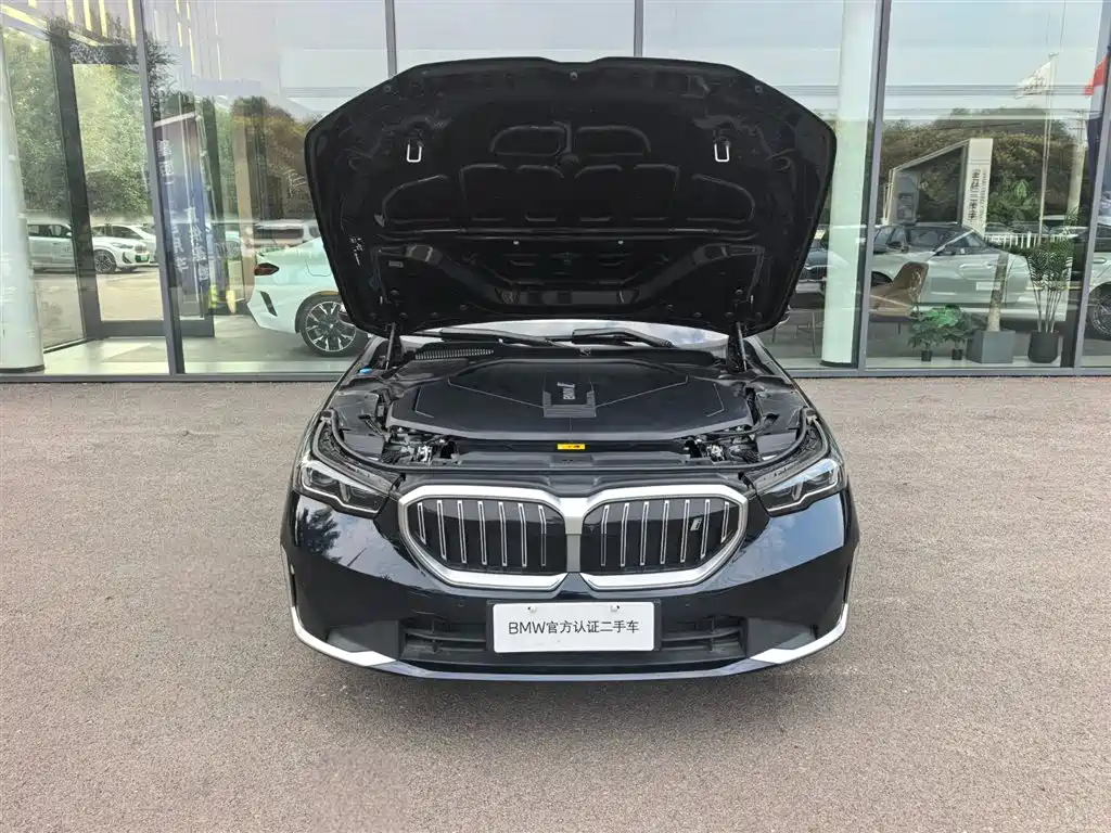 BMW i5 — миниатюра 20