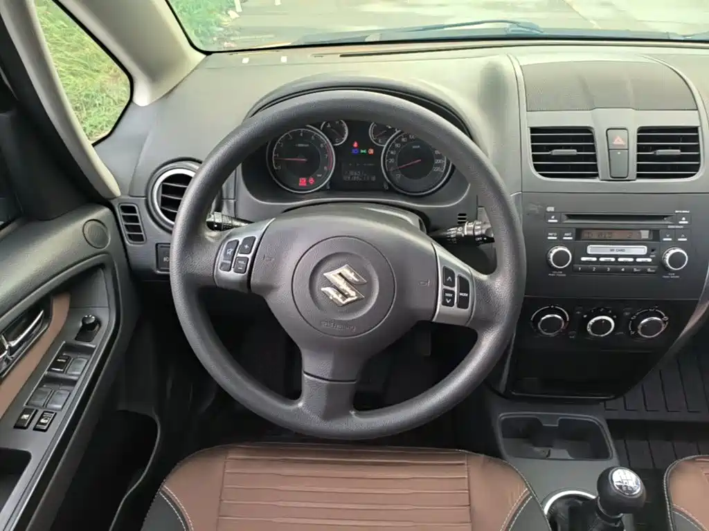 Suzuki SX4 — миниатюра 11