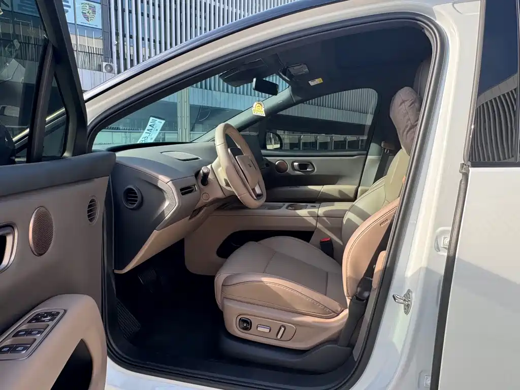 Li Auto Li i6 — миниатюра 10