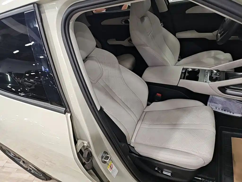 BYD Yuan UP — миниатюра 25