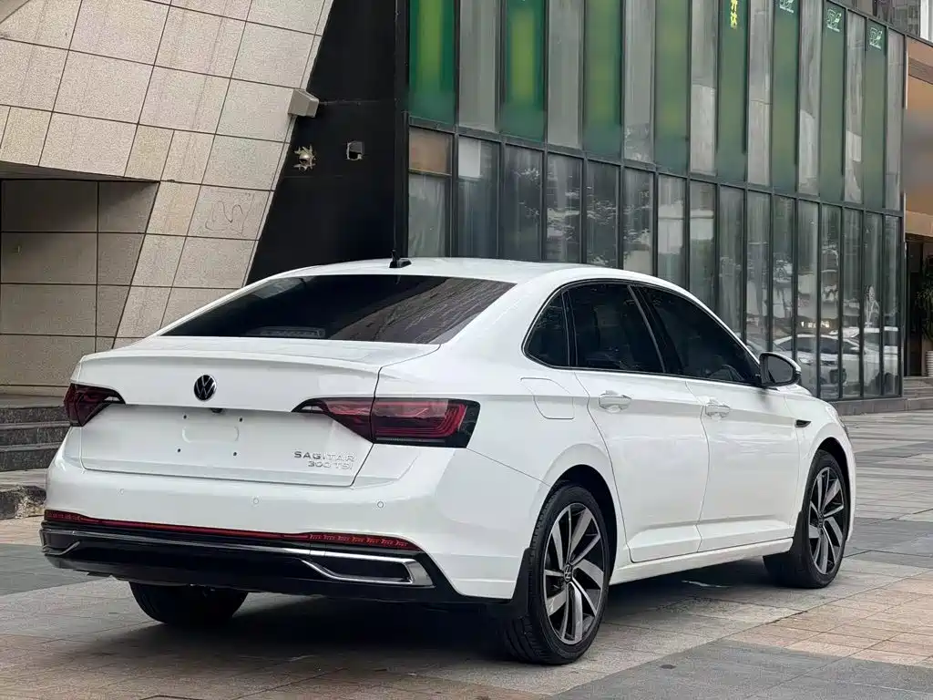 Volkswagen Sagitar — миниатюра 24