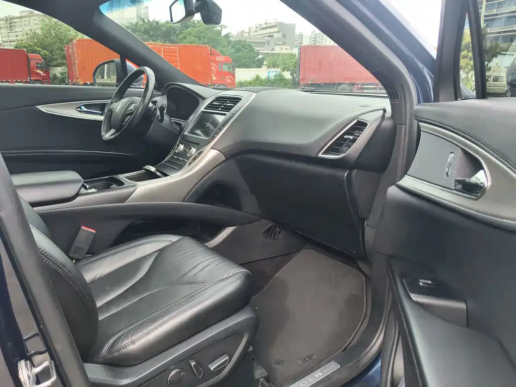 Lincoln MKX — миниатюра 9