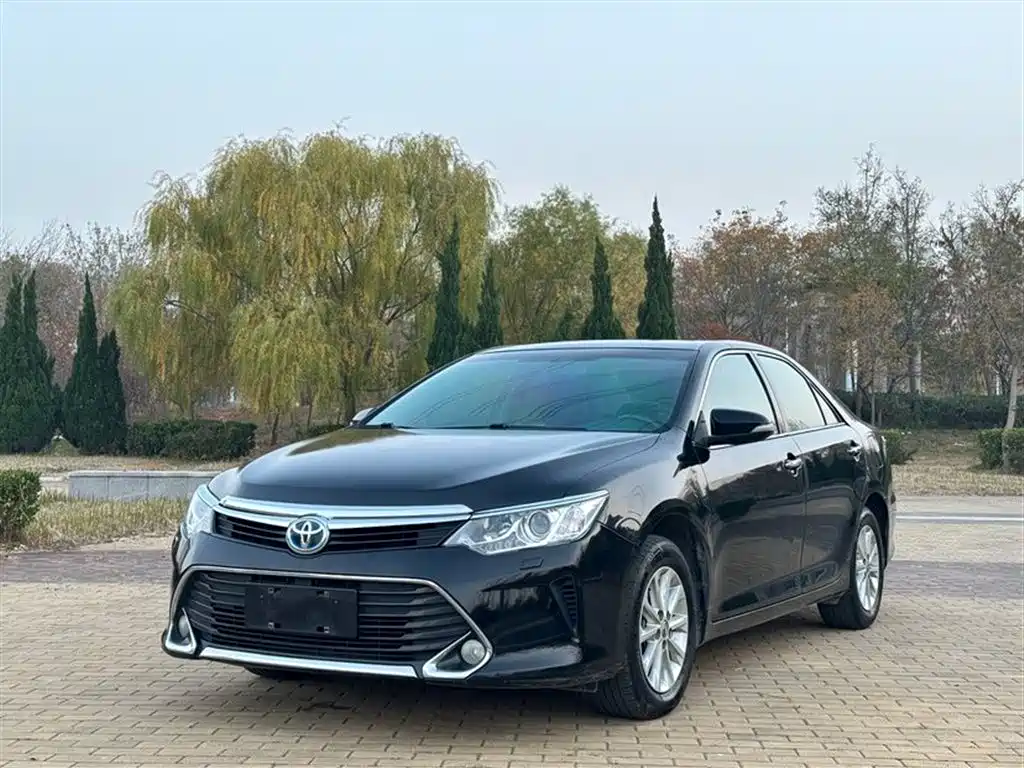 Toyota Camry 2017