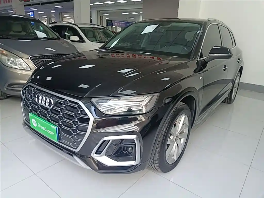 Audi Q5L 2021