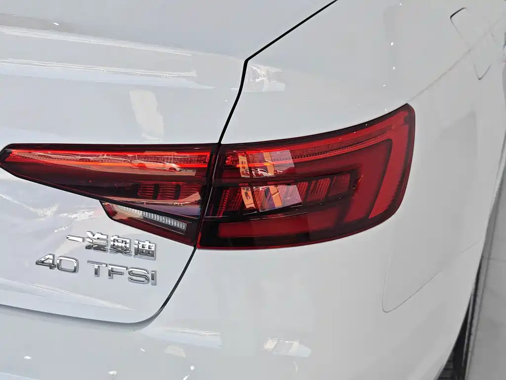 Audi A4L — миниатюра 16