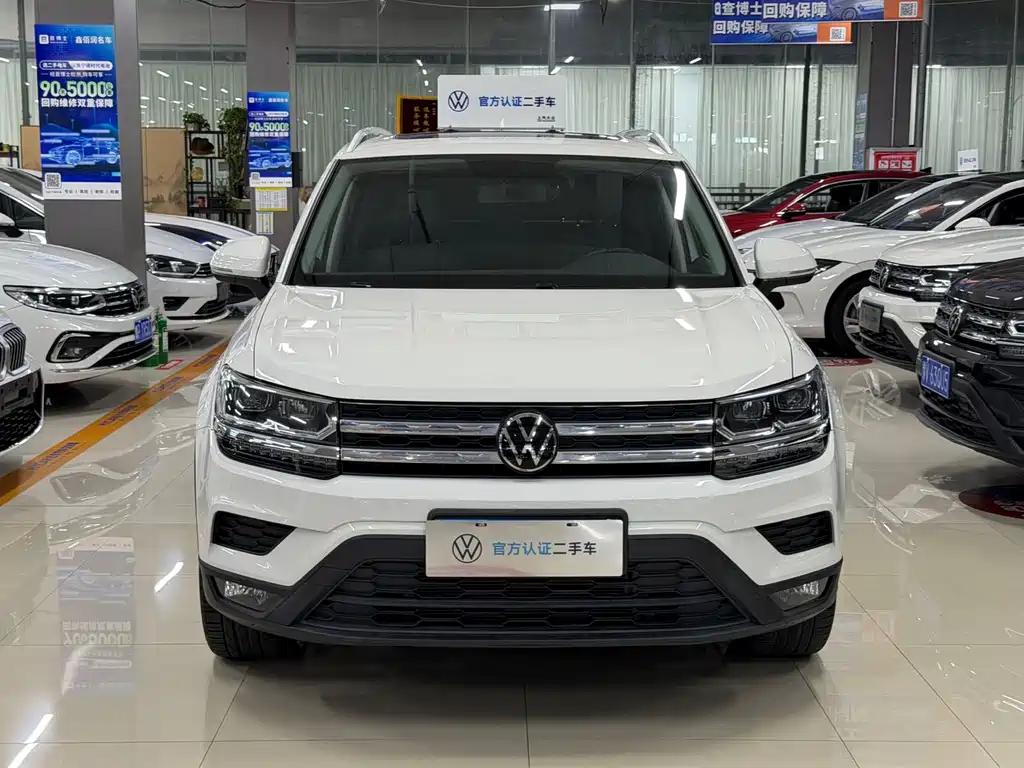 Volkswagen Tharu — миниатюра 2