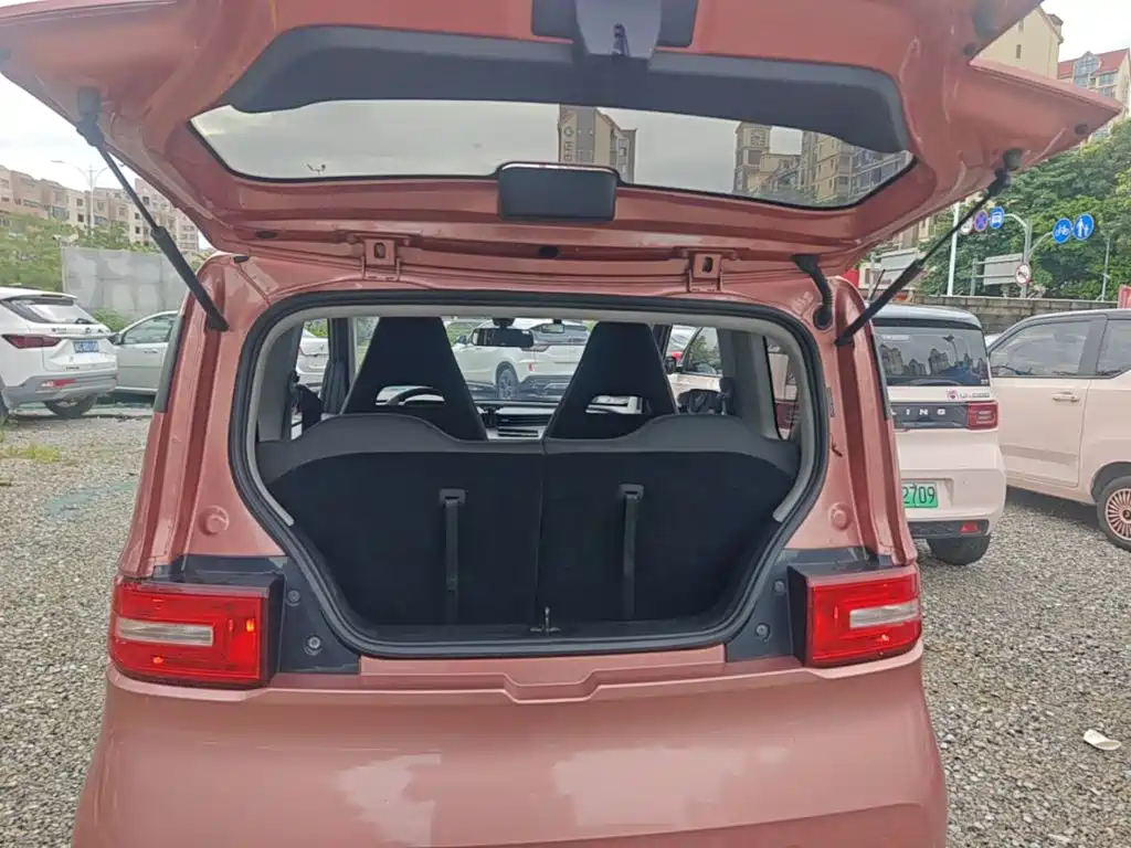 Wuling MINIEV — миниатюра 19