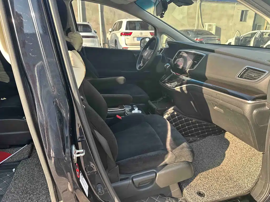 Honda Odyssey — миниатюра 4