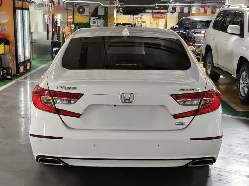 Honda Accord — миниатюра 20